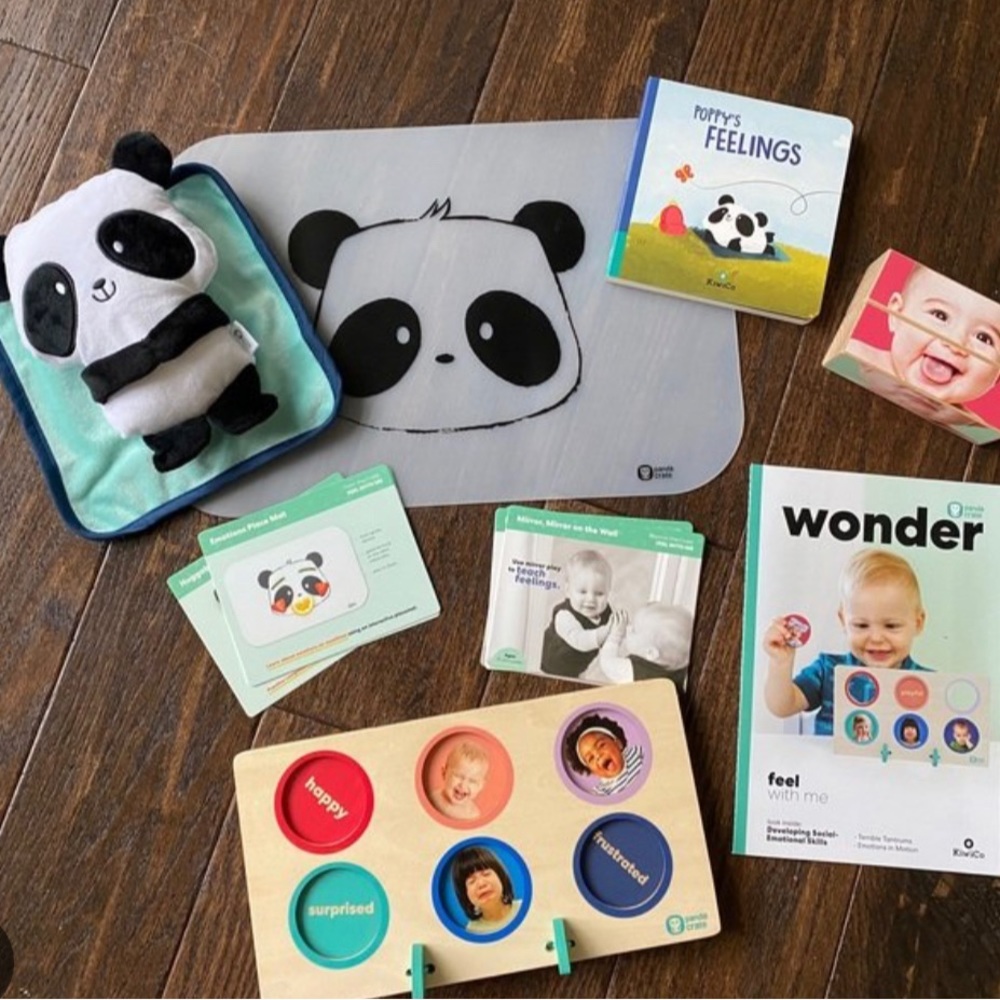 Kiwi Co Panda Crate: Feel with Me